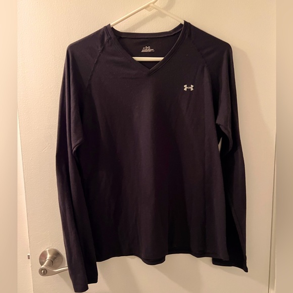 Under Armour Tops - 🌺 5 for $15 🌺 Under Armour Long Sleeve Tee